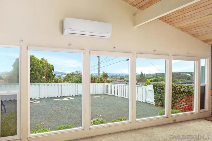 5473 Avenida Fiesta, La Jolla, California 92037