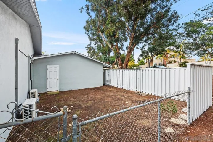 5473 Avenida Fiesta, La Jolla, California 92037