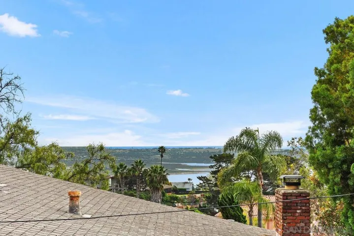 5473 Avenida Fiesta, La Jolla, California 92037