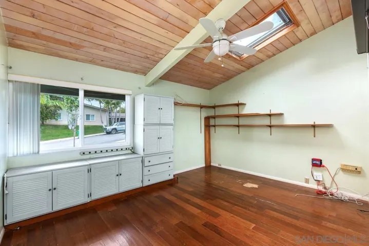 5473 Avenida Fiesta, La Jolla, California 92037