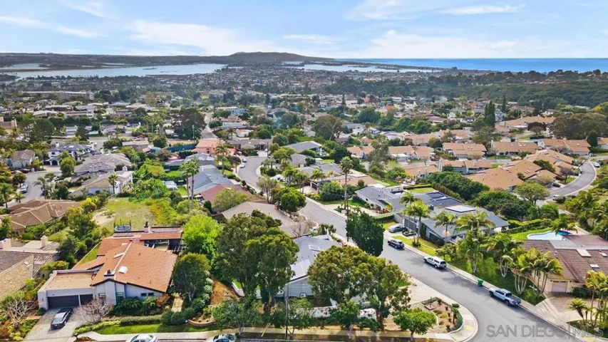 5473 Avenida Fiesta, La Jolla, California 92037