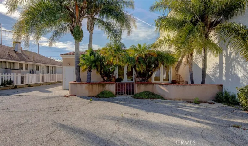 25200 Narbonne Avenue, Lomita, California 90717