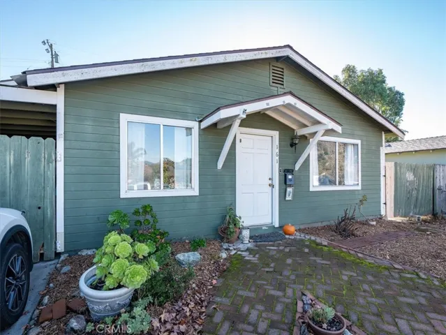161 Del Sur Way, San Luis Obispo, California 93405