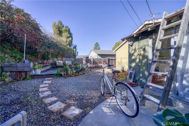 161 Del Sur Way, San Luis Obispo, California 93405
