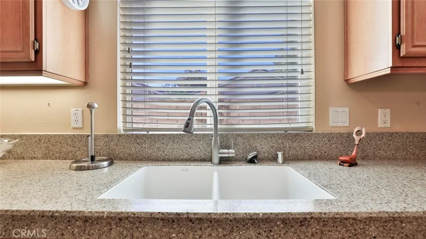 8096 Mickelson Way, Hemet, California 92545
