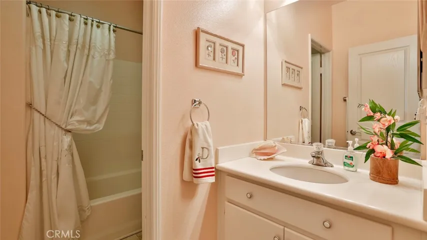 8096 Mickelson Way, Hemet, California 92545