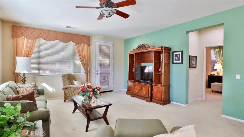 8096 Mickelson Way, Hemet, California 92545