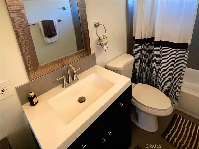 4755 Dusty Mile Road, Landers, California 92285