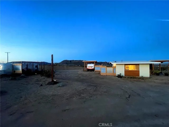 4755 Dusty Mile Road, Landers, California 92285