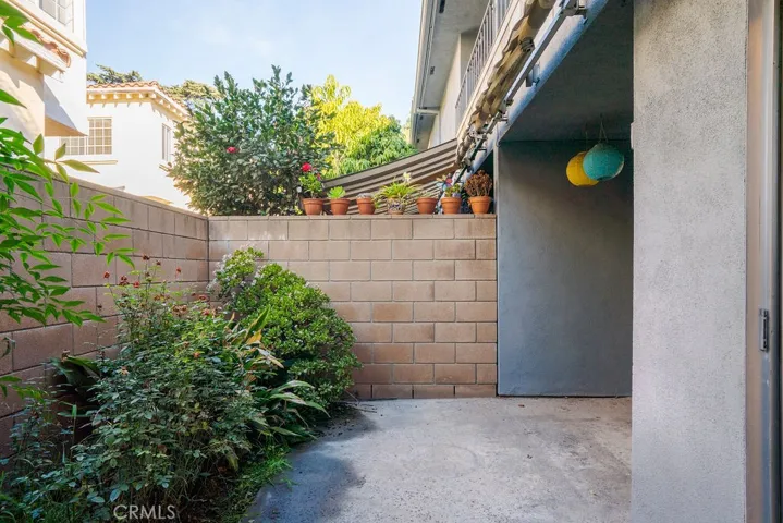 Outdoor patio