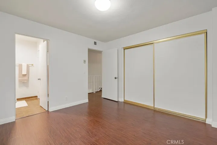 Secondary bedroom