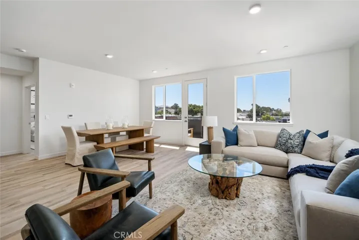 2475 Victoria Avenue 405, San Luis Obispo, California 93401