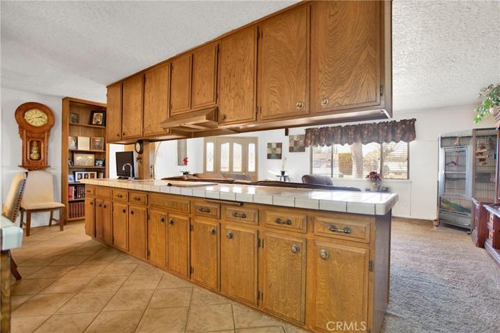 17455 La Junta Street, Hesperia, California 92345