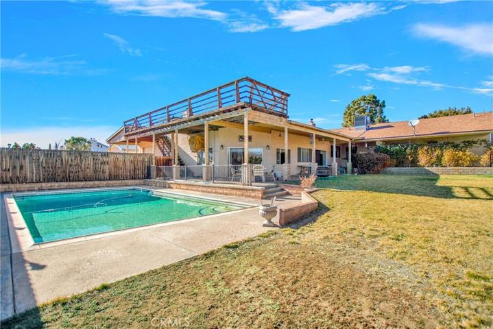 17455 La Junta Street, Hesperia, California 92345