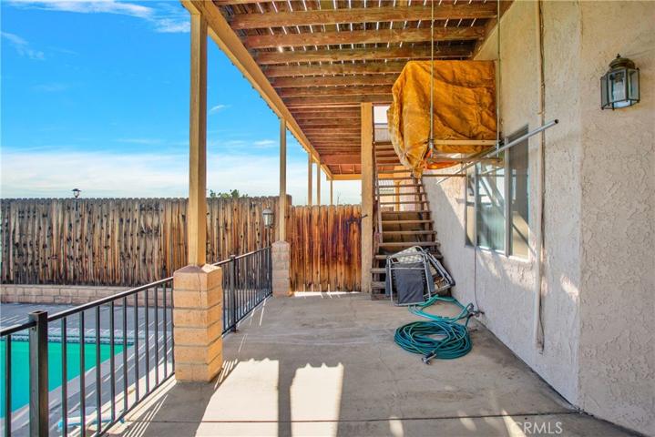 17455 La Junta Street, Hesperia, California 92345