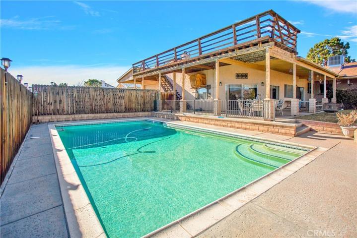 17455 La Junta Street, Hesperia, California 92345