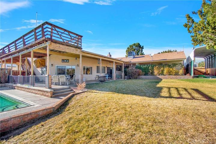 17455 La Junta Street, Hesperia, California 92345