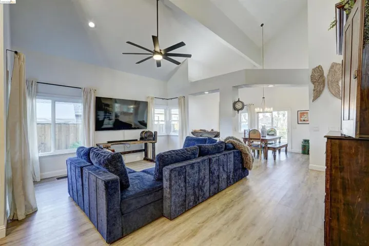 1741 Surfside Pl, Discovery Bay, California 94505