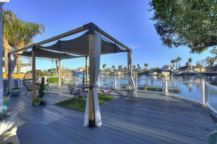 1741 Surfside Pl, Discovery Bay, California 94505