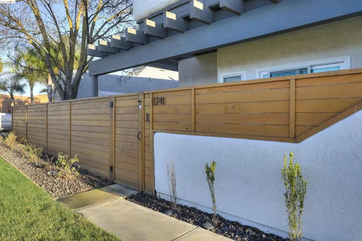 1741 Surfside Pl, Discovery Bay, California 94505