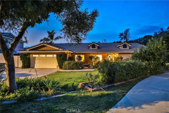 2397 N San Benito Court, Claremont, California 91711