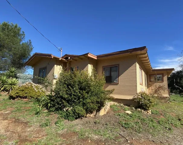 12717 Campo Rd, Spring Valley, California 91978