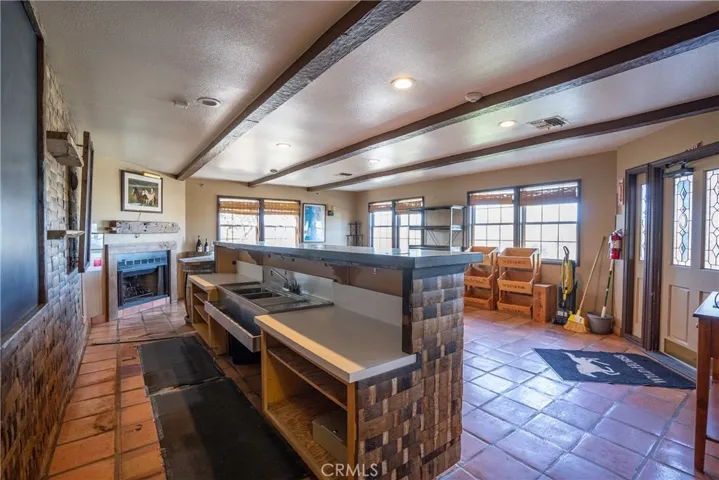 1450 Wild Horse Winery Court, Templeton, California 93465