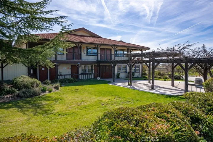 1450 Wild Horse Winery Court, Templeton, California 93465