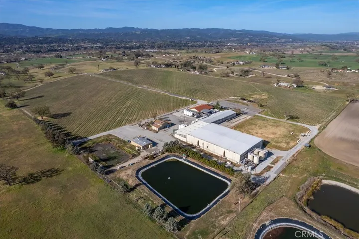 1450 Wild Horse Winery Court, Templeton, California 93465