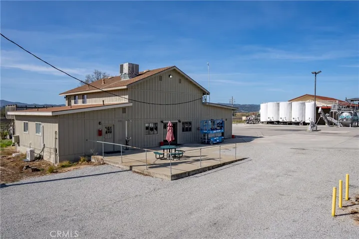 1450 Wild Horse Winery Court, Templeton, California 93465