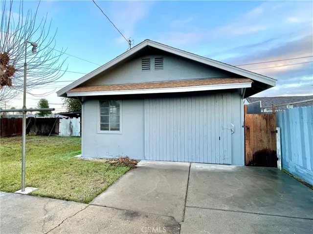 1077 Barney Street, Merced, California 95340