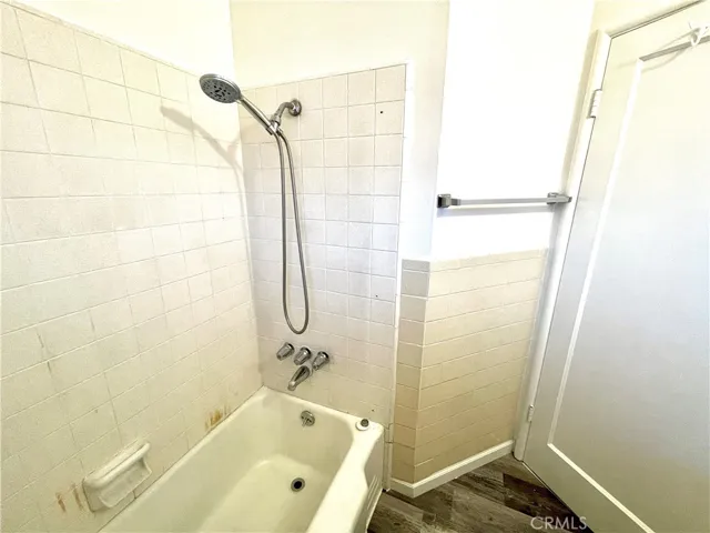 1077 Barney Street, Merced, California 95340