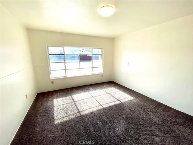 1077 Barney Street, Merced, California 95340