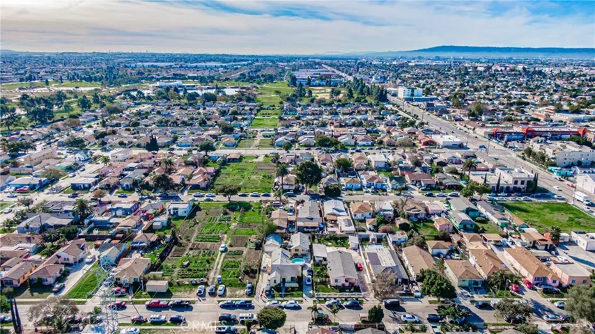 644 E 118th Place, Los Angeles, California 90059