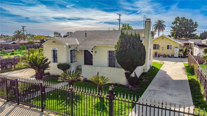644 E 118th Place, Los Angeles, California 90059