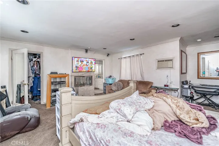 644 E 118th Place, Los Angeles, California 90059
