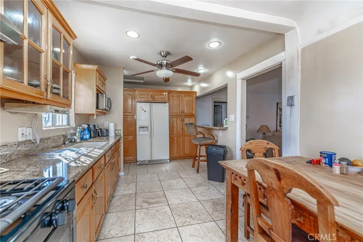 644 E 118th Place, Los Angeles, California 90059