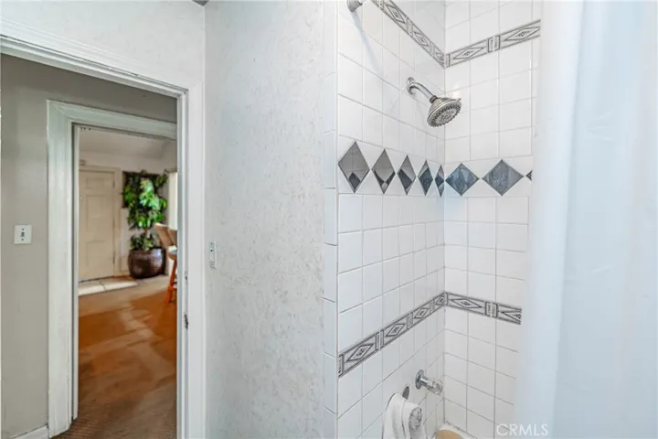 644 E 118th Place, Los Angeles, California 90059