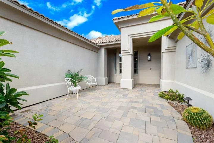 Ext Entry