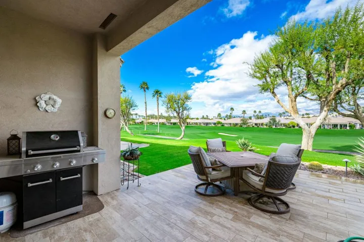Ext patio