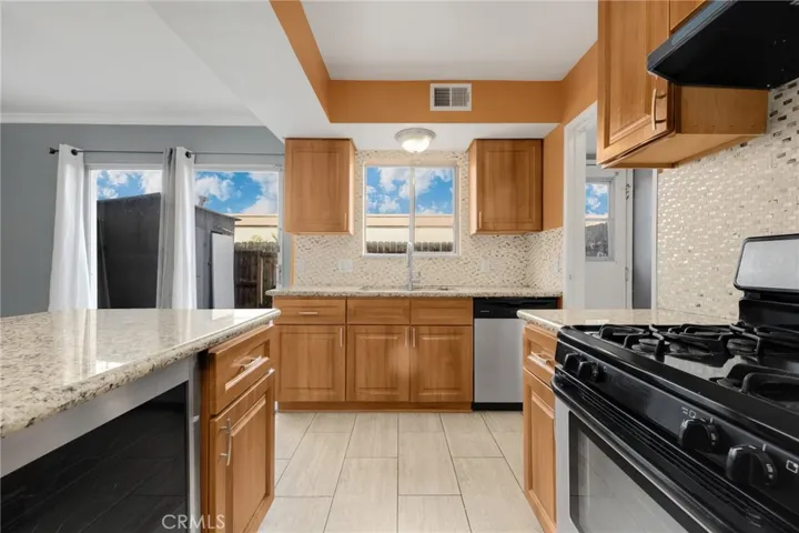 1800 W Gramercy Avenue 20, Anaheim, California 92801