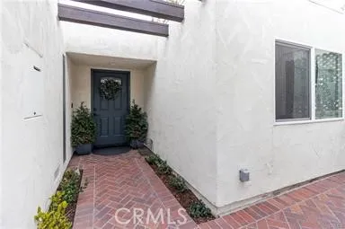 Pavers into entry way
