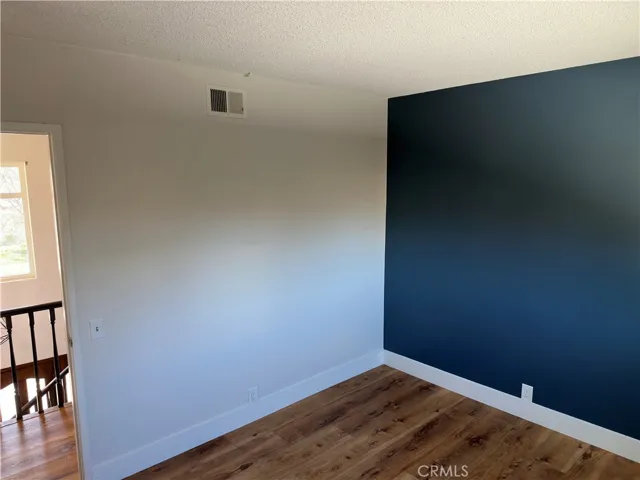 1561 Warwick Avenue, Thousand Oaks, California 91360