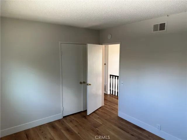 1561 Warwick Avenue, Thousand Oaks, California 91360