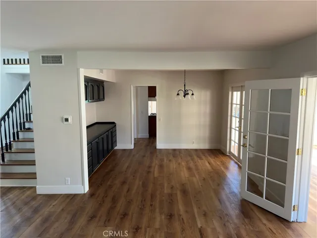 1561 Warwick Avenue, Thousand Oaks, California 91360