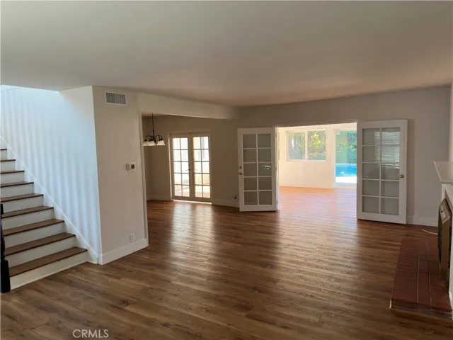 1561 Warwick Avenue, Thousand Oaks, California 91360