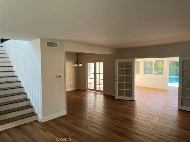 1561 Warwick Avenue, Thousand Oaks, California 91360