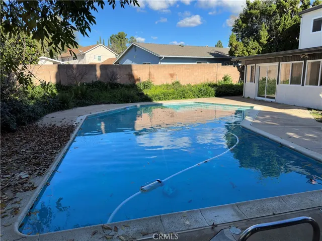 1561 Warwick Avenue, Thousand Oaks, California 91360