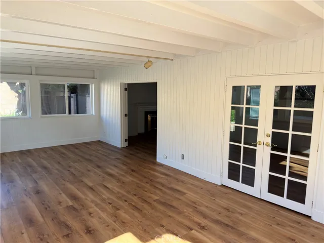 1561 Warwick Avenue, Thousand Oaks, California 91360