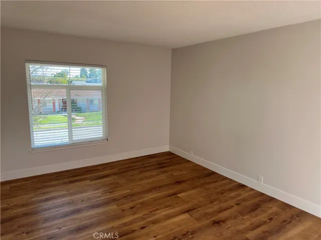 1561 Warwick Avenue, Thousand Oaks, California 91360